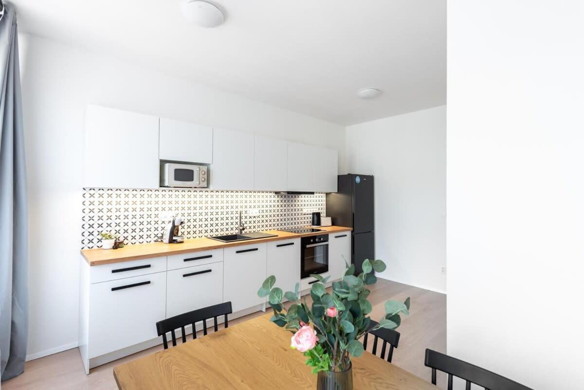 Well-located Luxury 3br Oasis In *